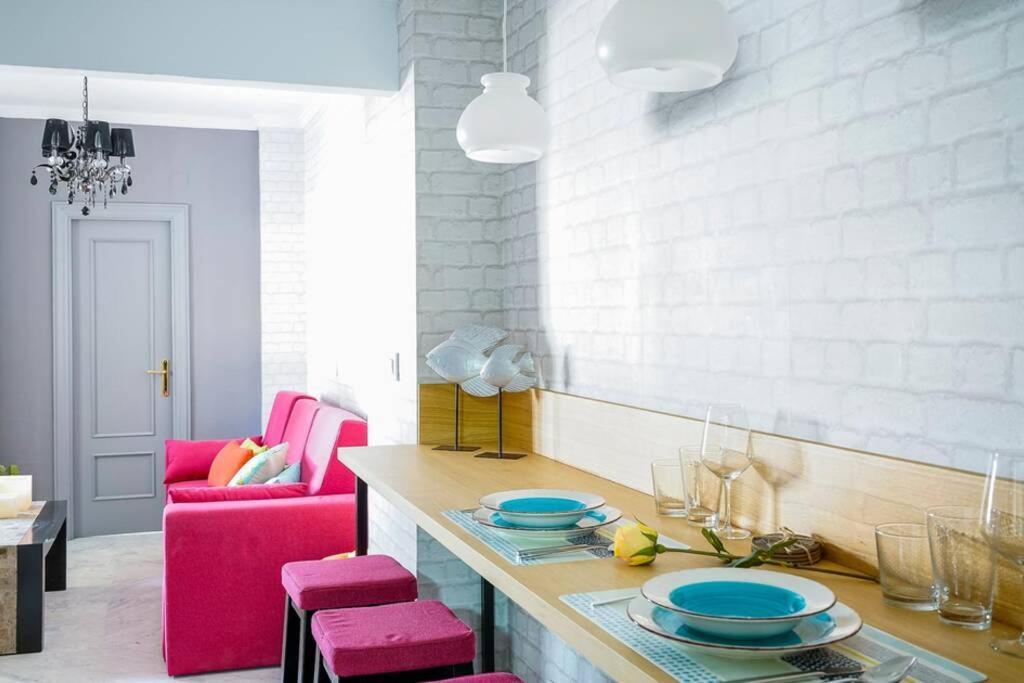 Lovely And Chic Apartment In The Heart Of 세비야 외부 사진