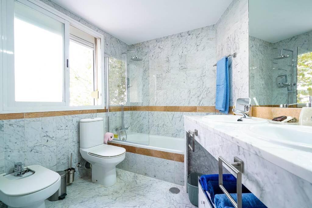 Lovely And Chic Apartment In The Heart Of 세비야 외부 사진